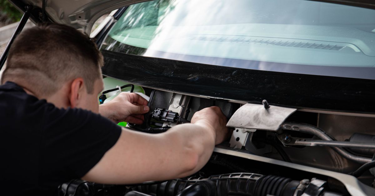 Auto Locksmith service — Santa Locksmiths