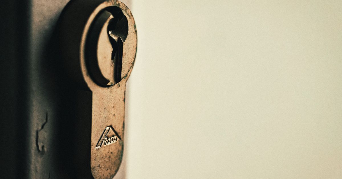 Emergency Locksmith service — Santa Locksmiths