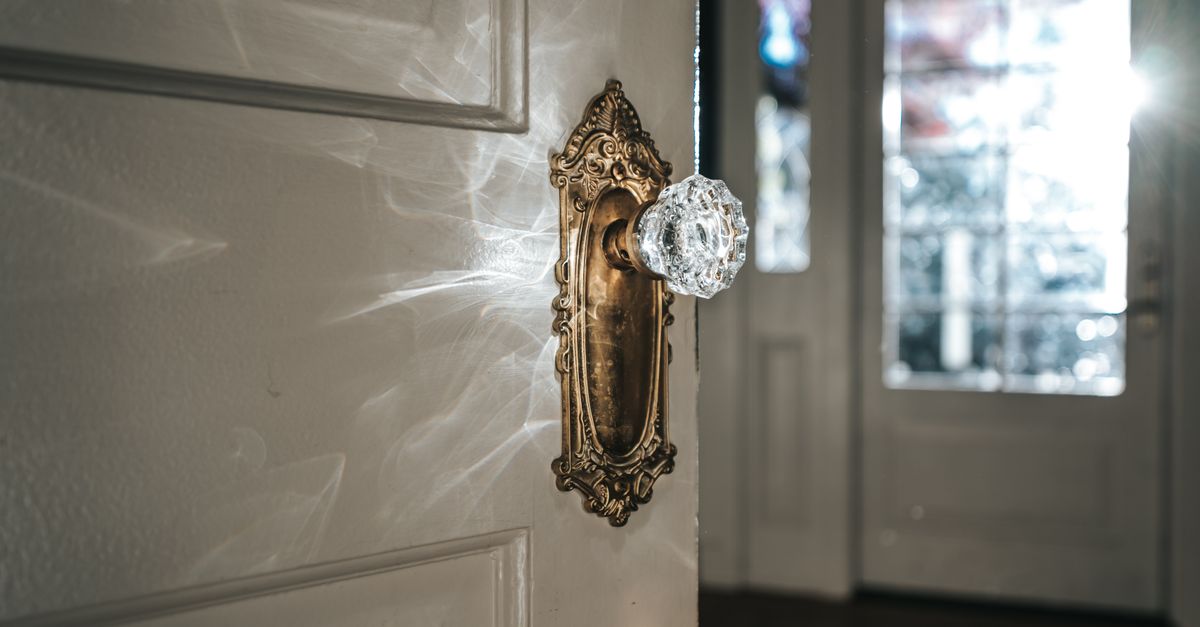Deadbolt Installation — Santa Locksmiths