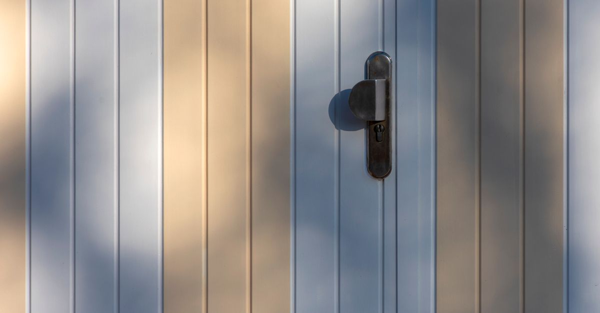 door security hardware — Santa Locksmiths